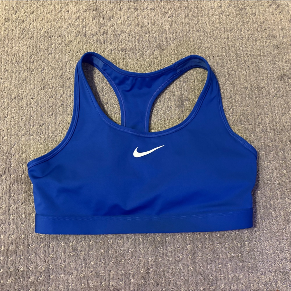 Nike Women's Vibrant Blue Bra And Bottom Set